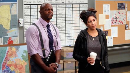 Brooklyn Nine-Nine (S6/F5) Im TV Programm: 01.11. - 16:45 - Sky Replay